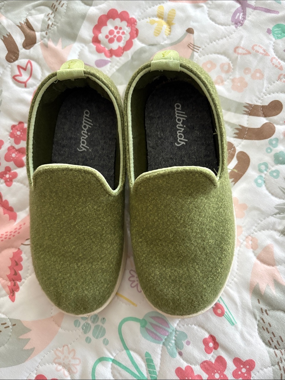 ALLBIRDS wool Kids Slip-On Sneakers in Olive Green - Picture 2 of 9